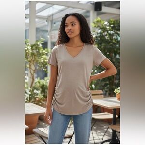 Pact Beige Women’s T-shirt Top Scoop Neck Size Small Cinch Side